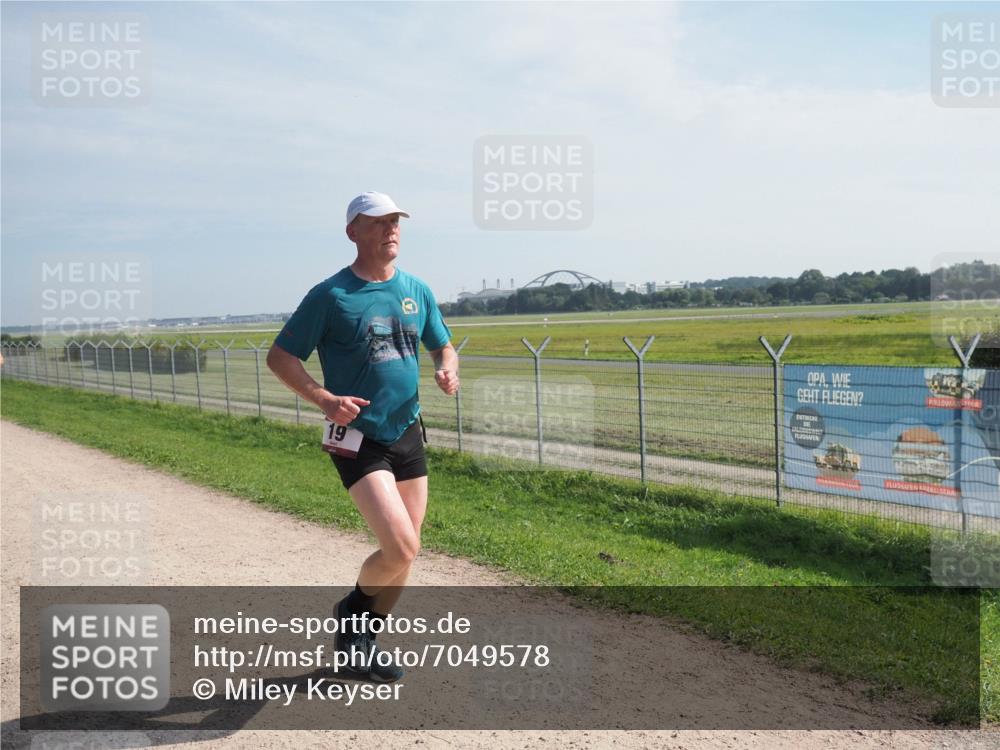 08.09.2024 - Airport Race Miley Keyser http://msf.ph/oto/7049578 08.09.2024 12:14:34 Laufen 19 meine-sportfotos.de