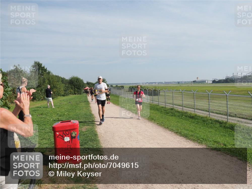08.09.2024 - Airport Race Miley Keyser http://msf.ph/oto/7049615 08.09.2024 12:14:47 Laufen 101 meine-sportfotos.de