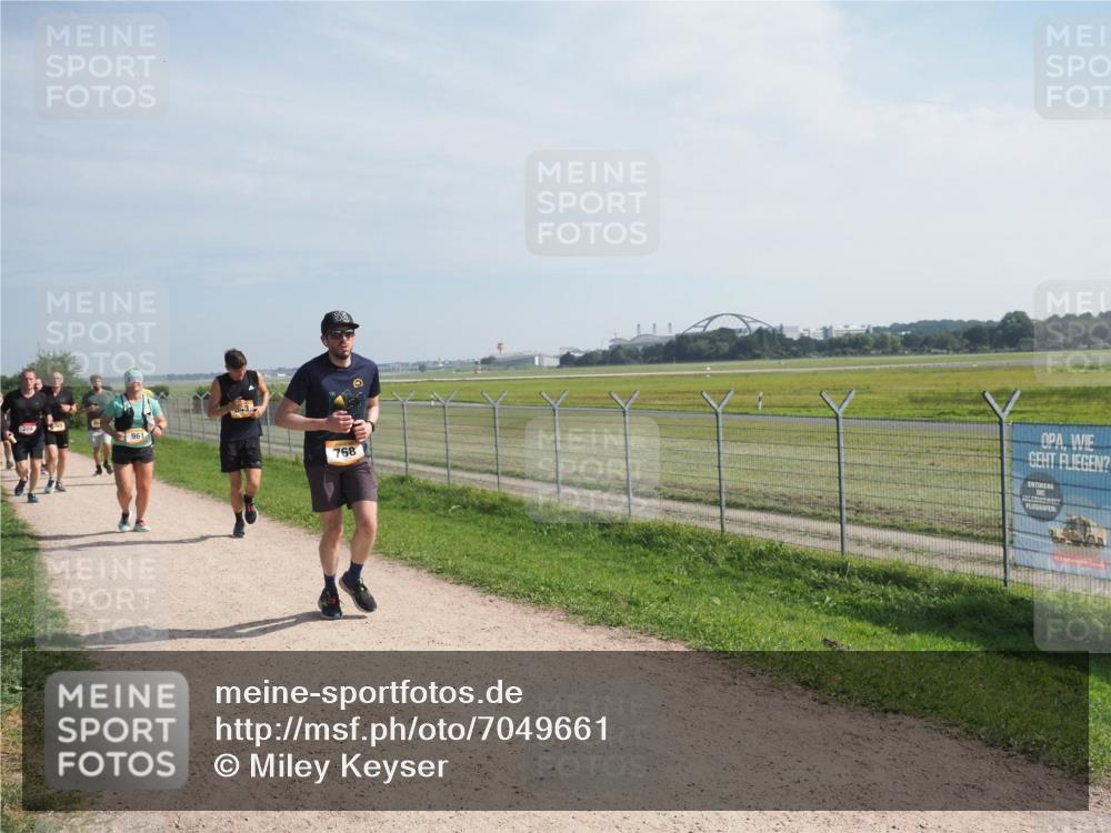 08.09.2024 - Airport Race Miley Keyser http://msf.ph/oto/7049661 08.09.2024 12:15:00 Laufen 961, 768 meine-sportfotos.de