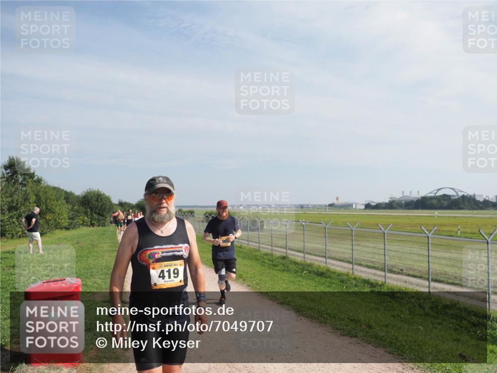 08.09.2024 - Airport Race Miley Keyser http://msf.ph/oto/7049707 08.09.2024 12:15:13 Laufen 419, 90 meine-sportfotos.de