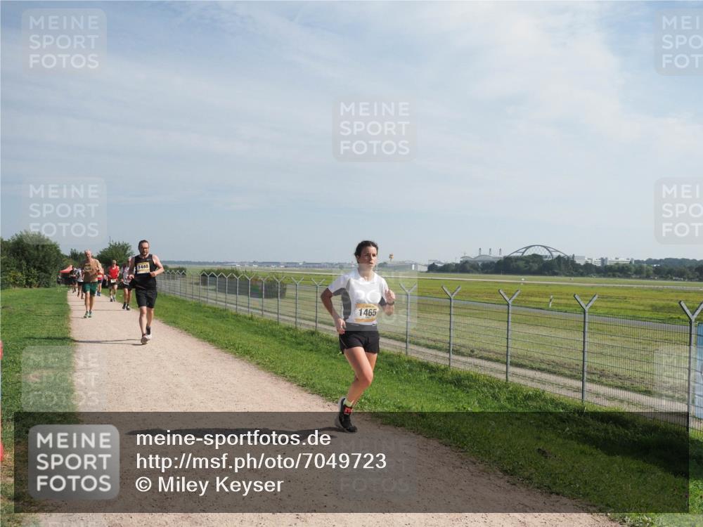 08.09.2024 - Airport Race Miley Keyser http://msf.ph/oto/7049723 08.09.2024 12:15:19 Laufen 1440, 1465 meine-sportfotos.de