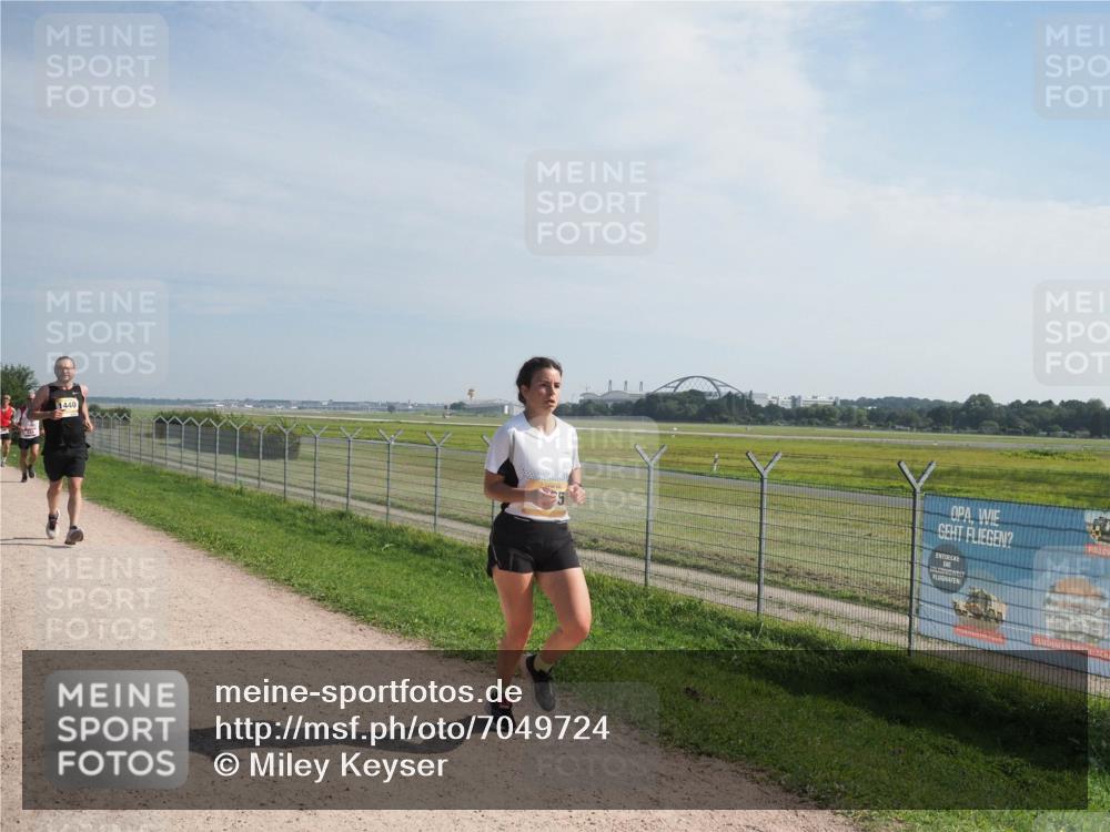 08.09.2024 - Airport Race Miley Keyser http://msf.ph/oto/7049724 08.09.2024 12:15:19 Laufen 1440 meine-sportfotos.de