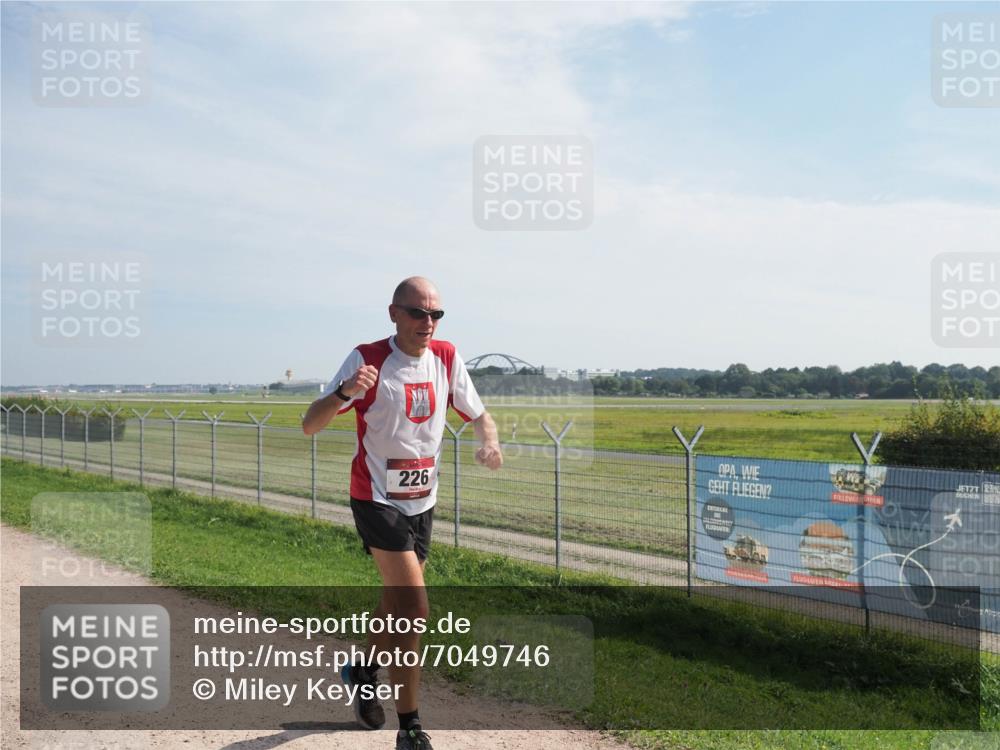 08.09.2024 - Airport Race Miley Keyser http://msf.ph/oto/7049746 08.09.2024 12:15:26 Laufen 226 meine-sportfotos.de