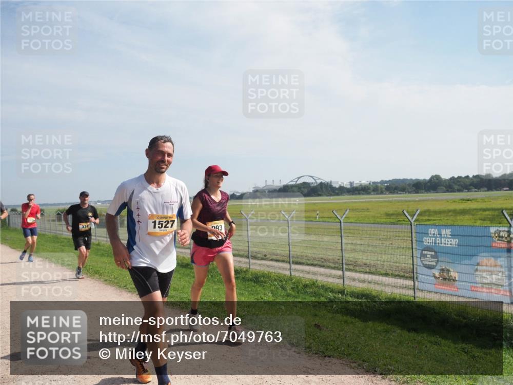 08.09.2024 - Airport Race Miley Keyser http://msf.ph/oto/7049763 08.09.2024 12:15:33 Laufen 374, 1527, 93 meine-sportfotos.de