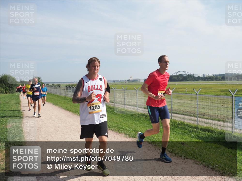 08.09.2024 - Airport Race Miley Keyser http://msf.ph/oto/7049780 08.09.2024 12:15:37 Laufen 215, 4220, 1285 meine-sportfotos.de