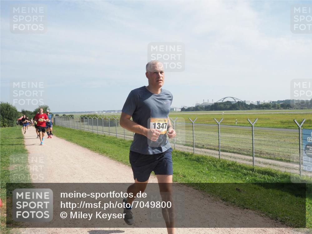 08.09.2024 - Airport Race Miley Keyser http://msf.ph/oto/7049800 08.09.2024 12:15:42 Laufen 1347 meine-sportfotos.de