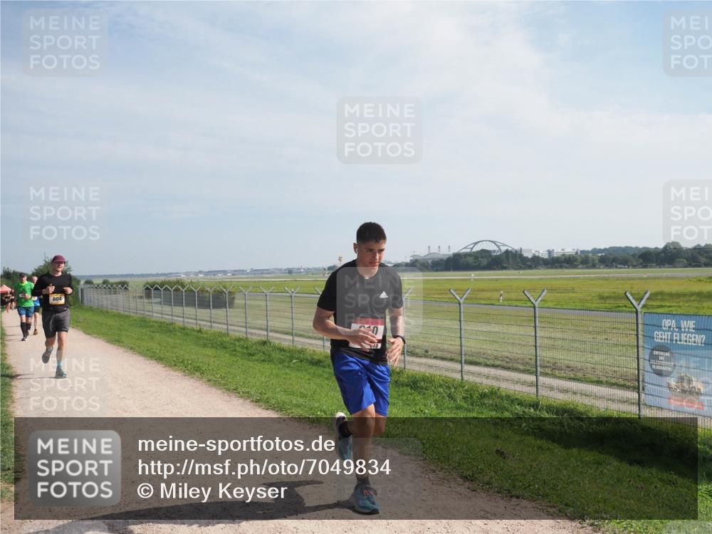 08.09.2024 - Airport Race Miley Keyser http://msf.ph/oto/7049834 08.09.2024 12:15:55 Laufen 804, 20, 10 meine-sportfotos.de