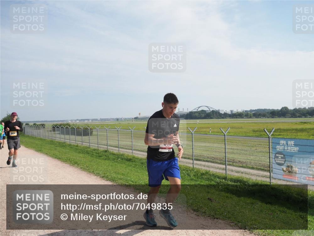 08.09.2024 - Airport Race Miley Keyser http://msf.ph/oto/7049835 08.09.2024 12:15:55 Laufen 804 meine-sportfotos.de