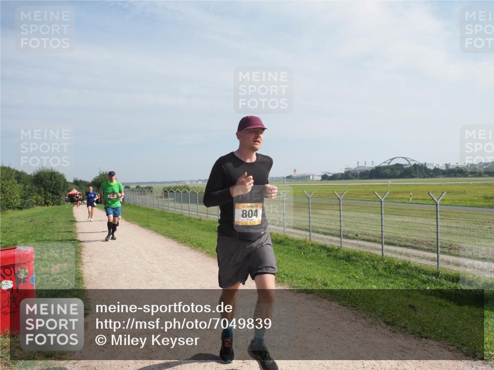 08.09.2024 - Airport Race Miley Keyser http://msf.ph/oto/7049839 08.09.2024 12:15:58 Laufen 240, 804 meine-sportfotos.de