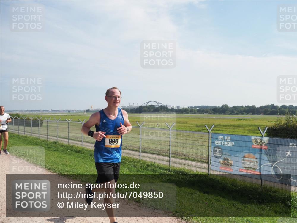 08.09.2024 - Airport Race Miley Keyser http://msf.ph/oto/7049850 08.09.2024 12:16:02 Laufen 996 meine-sportfotos.de