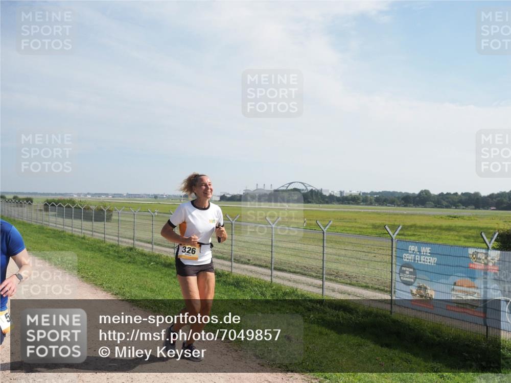 08.09.2024 - Airport Race Miley Keyser http://msf.ph/oto/7049857 08.09.2024 12:16:04 Laufen 326 meine-sportfotos.de