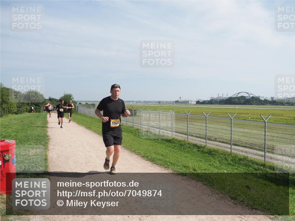 08.09.2024 - Airport Race Miley Keyser http://msf.ph/oto/7049874 08.09.2024 12:16:15 Laufen 1522 meine-sportfotos.de