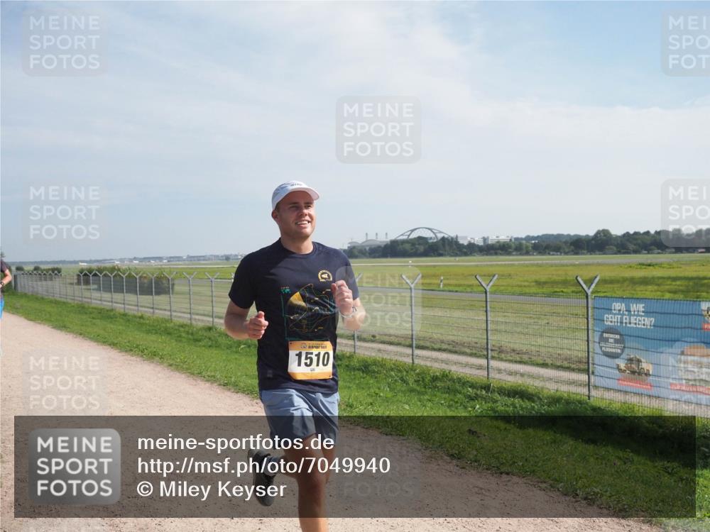 08.09.2024 - Airport Race Miley Keyser http://msf.ph/oto/7049940 08.09.2024 12:16:46 Laufen 1510 meine-sportfotos.de