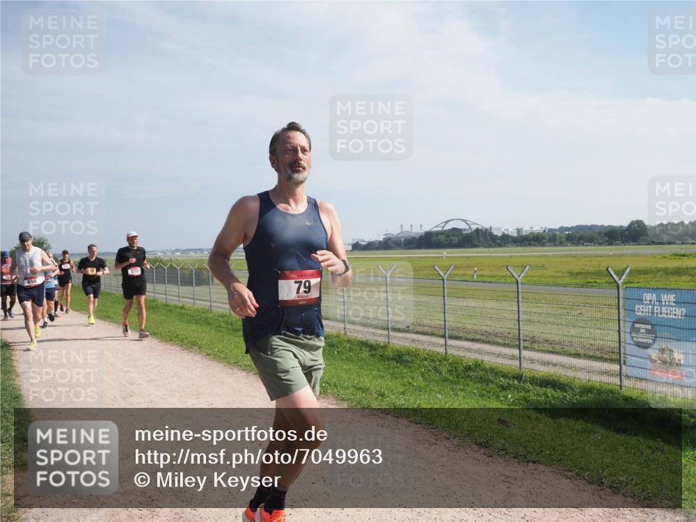 08.09.2024 - Airport Race Miley Keyser http://msf.ph/oto/7049963 08.09.2024 12:17:00 Laufen 20, 650, 579, 79 meine-sportfotos.de
