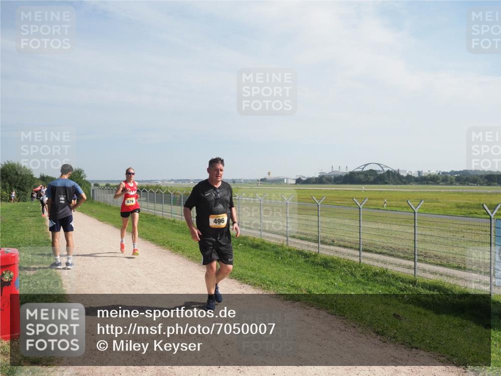 08.09.2024 - Airport Race Miley Keyser http://msf.ph/oto/7050007 08.09.2024 12:17:22 Laufen 879, 496 meine-sportfotos.de