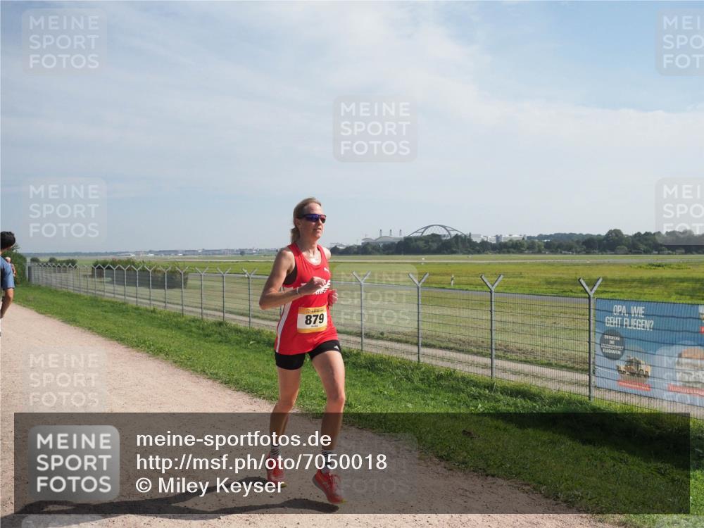 08.09.2024 - Airport Race Miley Keyser http://msf.ph/oto/7050018 08.09.2024 12:17:24 Laufen 879 meine-sportfotos.de