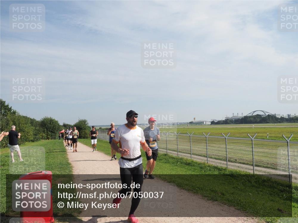 08.09.2024 - Airport Race Miley Keyser http://msf.ph/oto/7050037 08.09.2024 12:17:31 Laufen 1095 meine-sportfotos.de