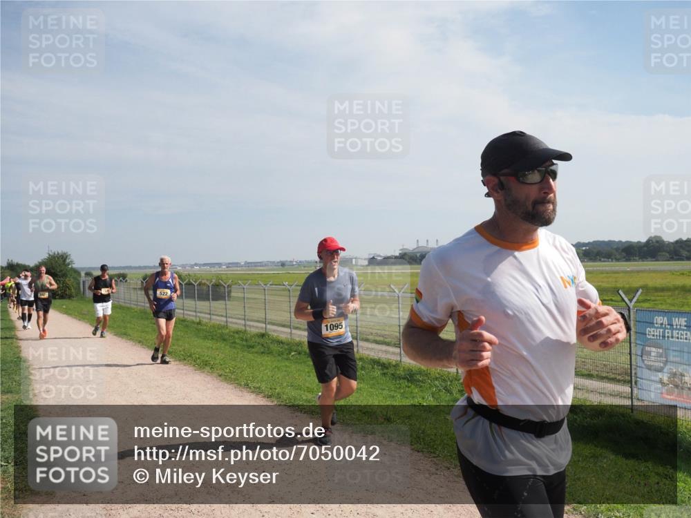 08.09.2024 - Airport Race Miley Keyser http://msf.ph/oto/7050042 08.09.2024 12:17:32 Laufen 3021, 522, 1095 meine-sportfotos.de