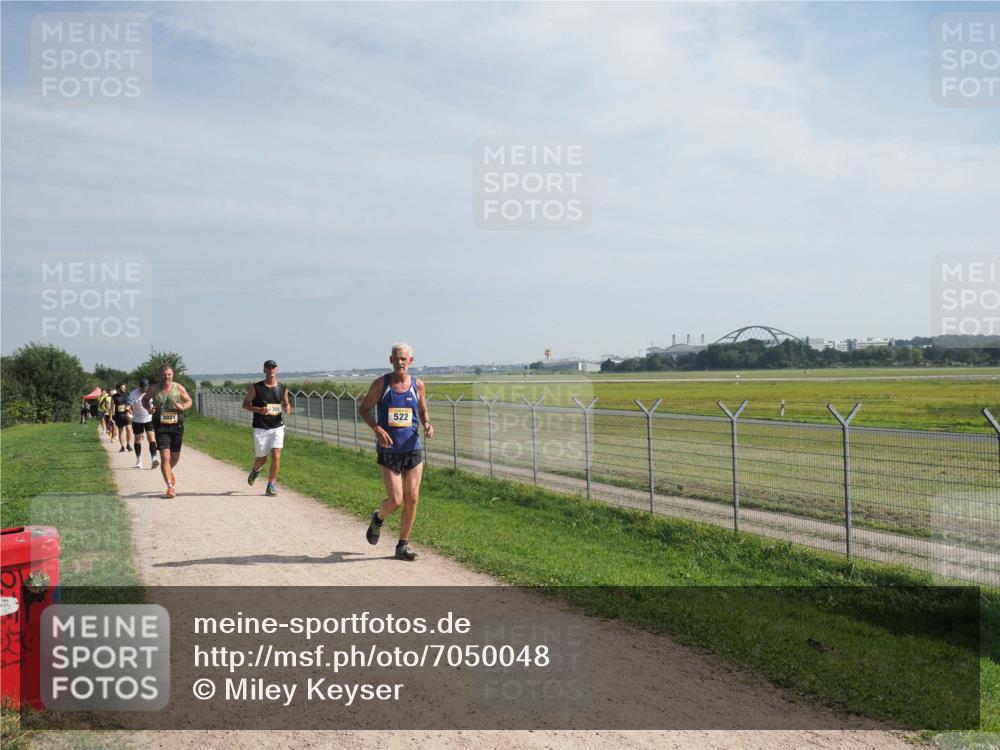 08.09.2024 - Airport Race Miley Keyser http://msf.ph/oto/7050048 08.09.2024 12:17:33 Laufen 3021, 522 meine-sportfotos.de