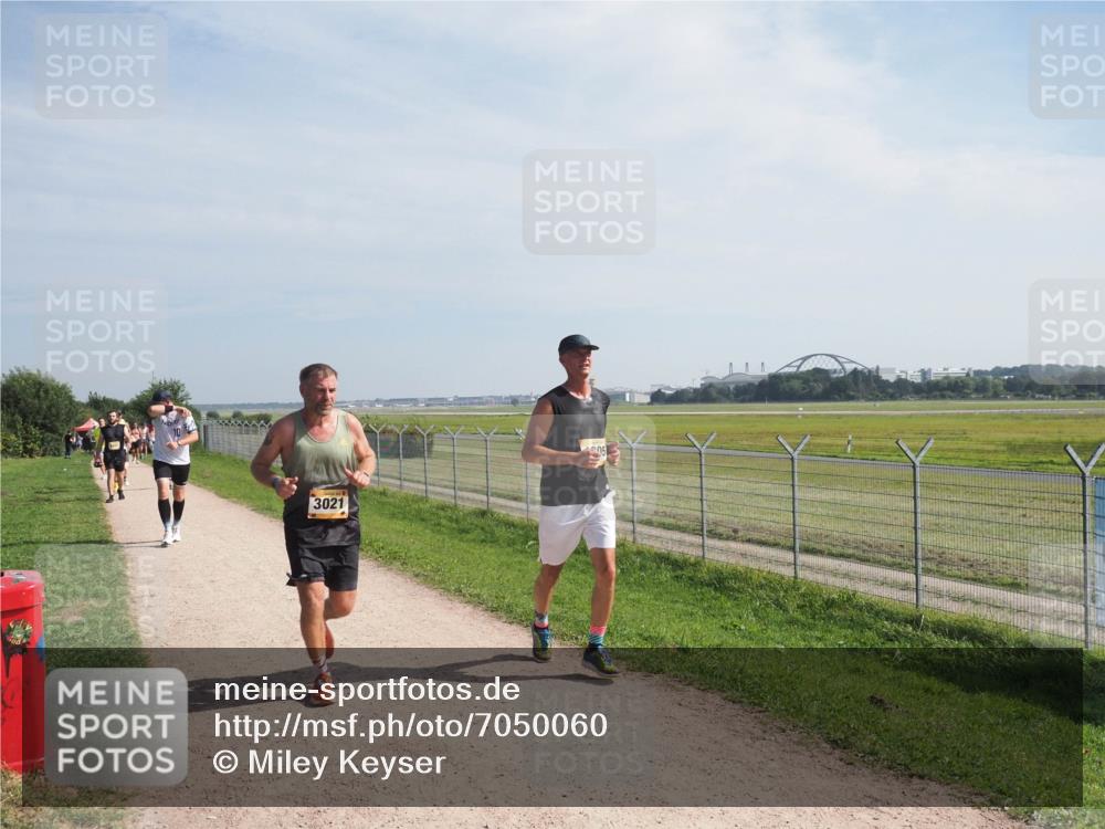 08.09.2024 - Airport Race Miley Keyser http://msf.ph/oto/7050060 08.09.2024 12:17:36 Laufen 3021, 4805 meine-sportfotos.de