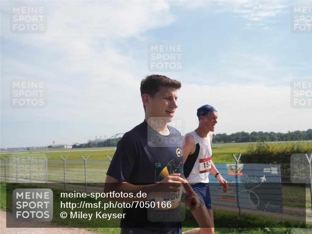 08.09.2024 - Airport Race Miley Keyser http://msf.ph/oto/7050166 08.09.2024 12:18:09 Laufen 157 meine-sportfotos.de