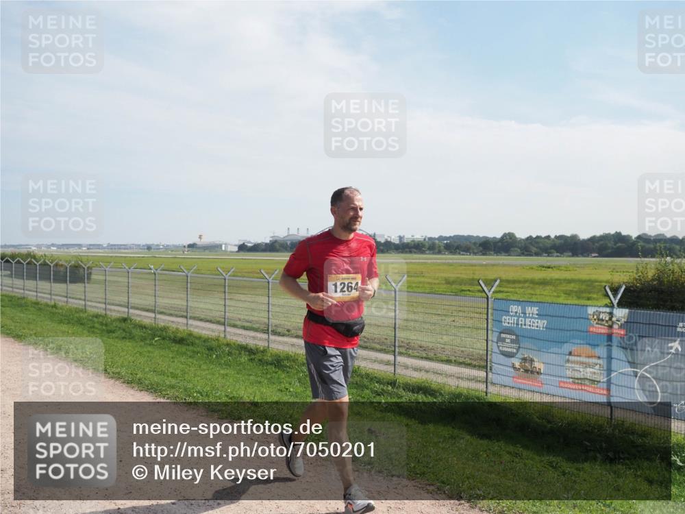 08.09.2024 - Airport Race Miley Keyser http://msf.ph/oto/7050201 08.09.2024 12:18:24 Laufen 1264 meine-sportfotos.de