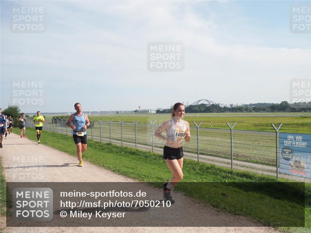 08.09.2024 - Airport Race Miley Keyser http://msf.ph/oto/7050210 08.09.2024 12:18:29 Laufen 241, 30, 1098 meine-sportfotos.de