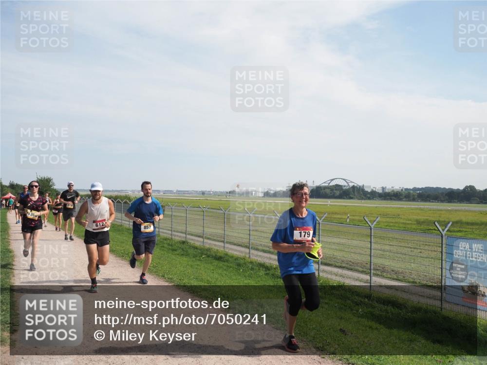 08.09.2024 - Airport Race Miley Keyser http://msf.ph/oto/7050241 08.09.2024 12:18:42 Laufen 130, 3116, 612, 857, 179 meine-sportfotos.de