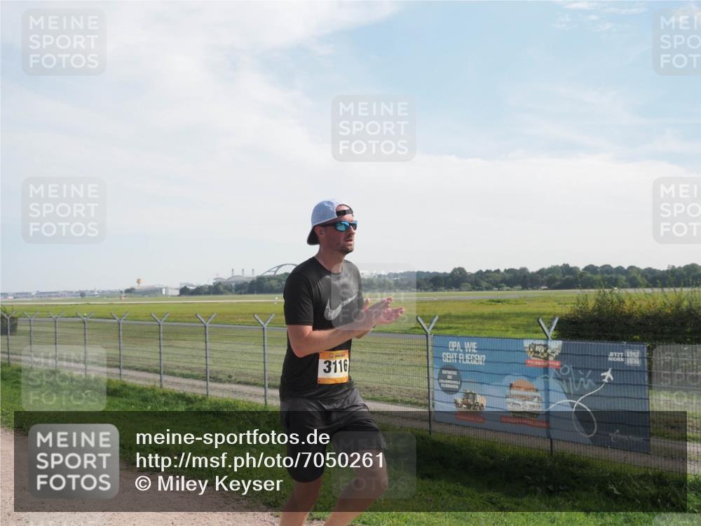 08.09.2024 - Airport Race Miley Keyser http://msf.ph/oto/7050261 08.09.2024 12:18:46 Laufen 3116 meine-sportfotos.de
