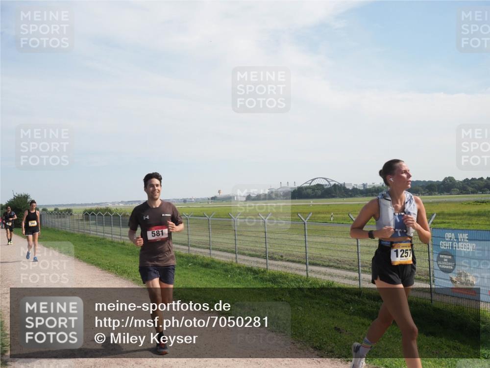 08.09.2024 - Airport Race Miley Keyser http://msf.ph/oto/7050281 08.09.2024 12:18:50 Laufen 581, 1257 meine-sportfotos.de