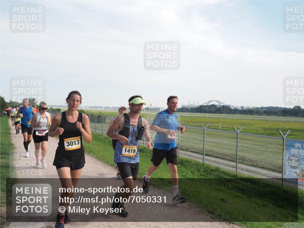 08.09.2024 - Airport Race Miley Keyser http://msf.ph/oto/7050331 08.09.2024 12:19:14 Laufen 655, 3013, 1419 meine-sportfotos.de