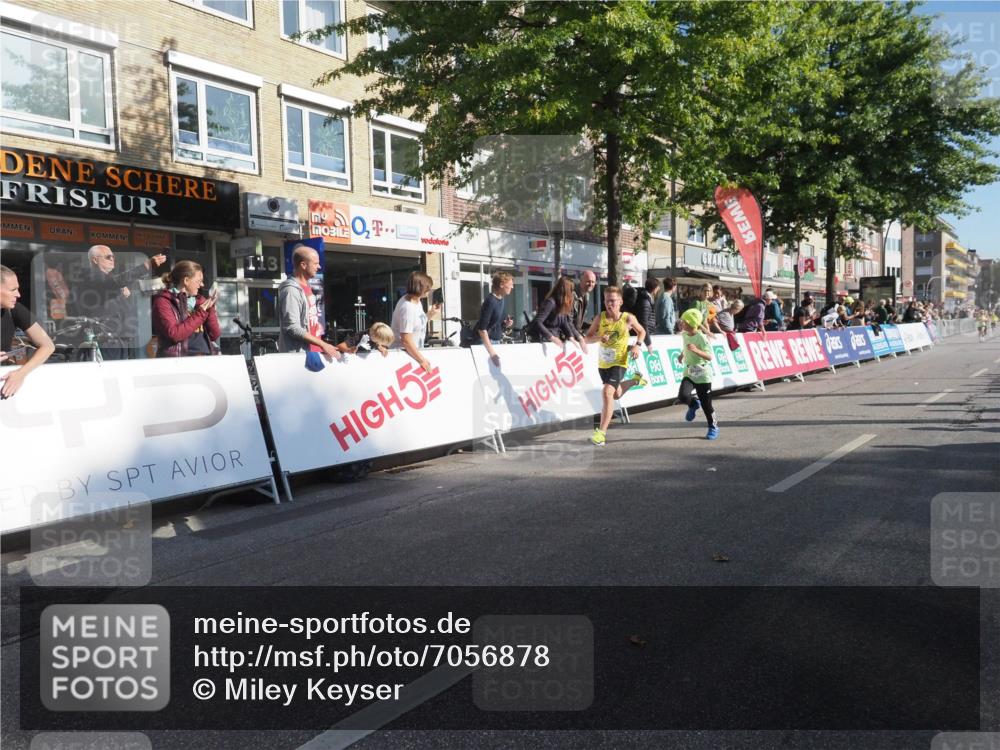 15.09.2024 - PSD Bank Halbmarathon Miley Keyser http://msf.ph/oto/7056878 15.09.2024 10:25:15 Ziel 7, 19, 66, 102, 165, 177 meine-sportfotos.de