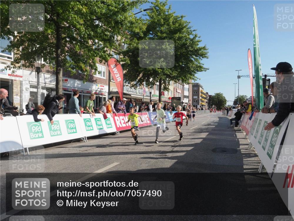 15.09.2024 - PSD Bank Halbmarathon Miley Keyser http://msf.ph/oto/7057490 15.09.2024 10:26:27 Ziel 9, 86, 88, 116, 118, 143, 173, 188, 200, 209, 216, 229, 251, 295, 307 meine-sportfotos.de