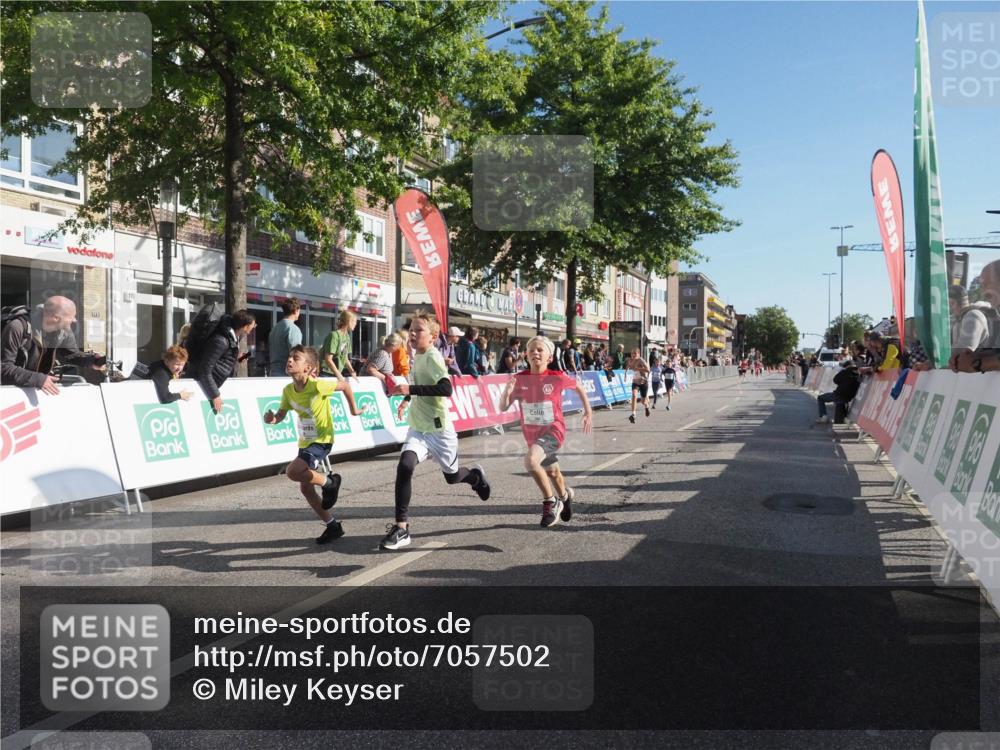 15.09.2024 - PSD Bank Halbmarathon Miley Keyser http://msf.ph/oto/7057502 15.09.2024 10:26:28 Ziel 9, 86, 88, 116, 118, 134, 143, 173, 188, 200, 209, 216, 229, 251, 307 meine-sportfotos.de