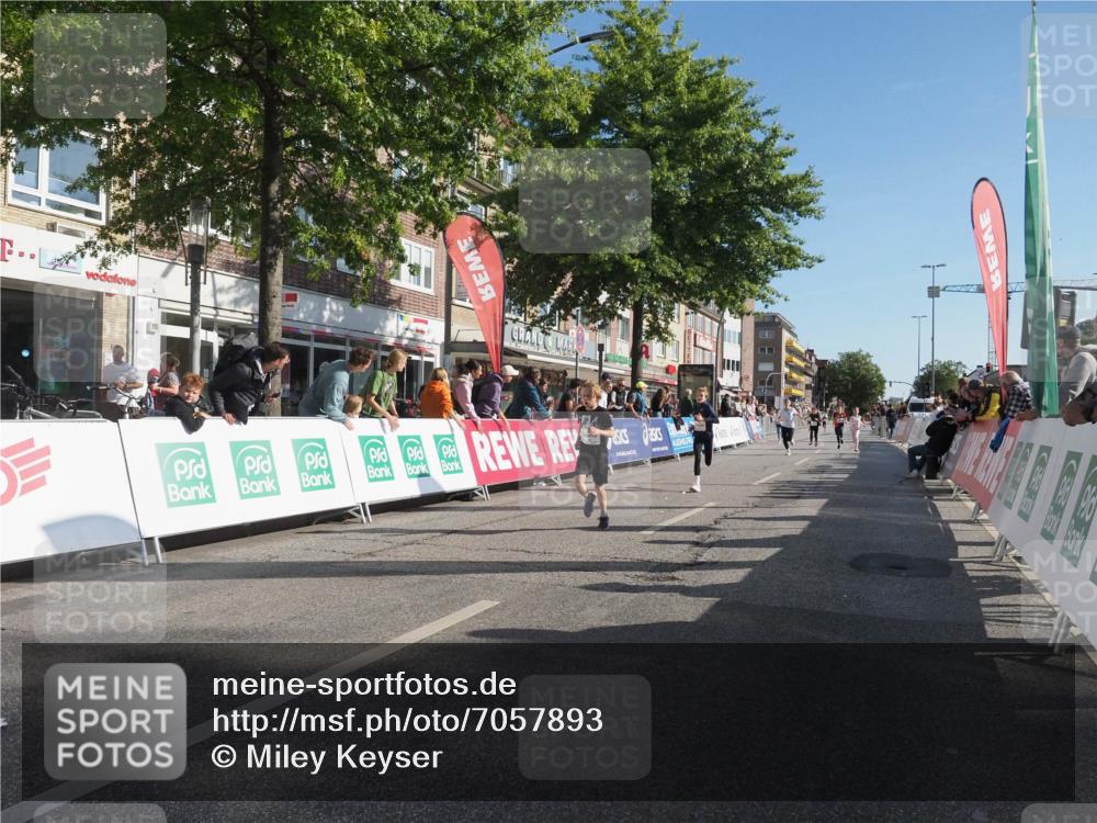 15.09.2024 - PSD Bank Halbmarathon Miley Keyser http://msf.ph/oto/7057893 15.09.2024 10:27:17 Ziel 48, 87, 136, 139, 174, 198, 210, 219, 233, 268, 272 meine-sportfotos.de
