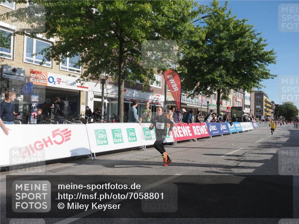 15.09.2024 - PSD Bank Halbmarathon Miley Keyser http://msf.ph/oto/7058801 15.09.2024 10:28:50 Ziel 106, 107, 130, 137, 140, 205, 222, 235, 305 meine-sportfotos.de