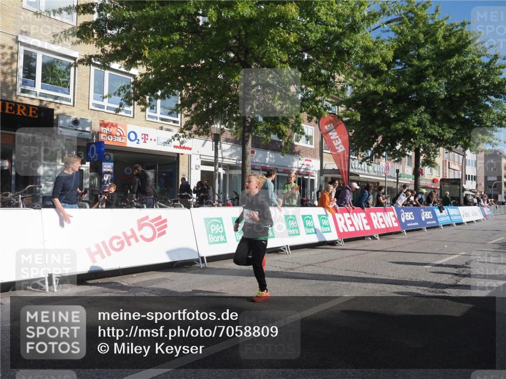 15.09.2024 - PSD Bank Halbmarathon Miley Keyser http://msf.ph/oto/7058809 15.09.2024 10:28:50 Ziel 106, 107, 130, 137, 140, 205, 222, 235, 305 meine-sportfotos.de