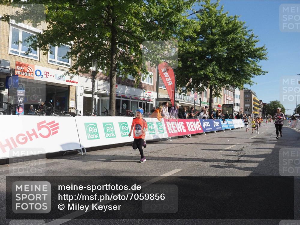15.09.2024 - PSD Bank Halbmarathon Miley Keyser http://msf.ph/oto/7059856 15.09.2024 10:30:51 Ziel 38, 44, 141, 145, 147, 207, 214, 234 meine-sportfotos.de
