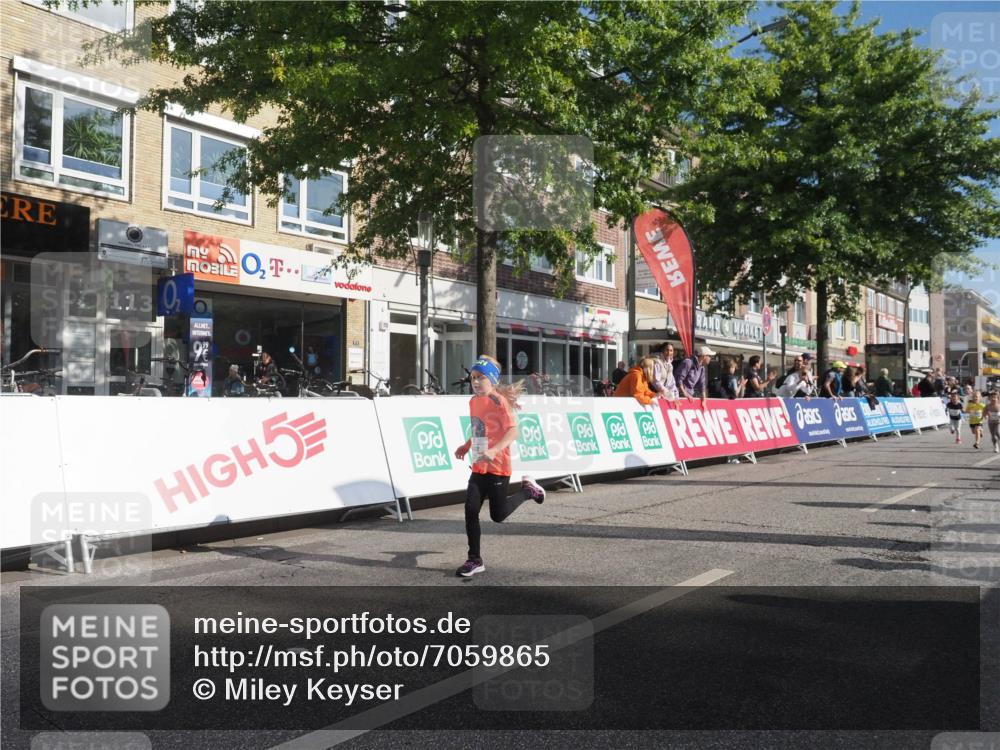 15.09.2024 - PSD Bank Halbmarathon Miley Keyser http://msf.ph/oto/7059865 15.09.2024 10:30:52 Ziel 38, 44, 141, 145, 147, 207, 214, 234 meine-sportfotos.de