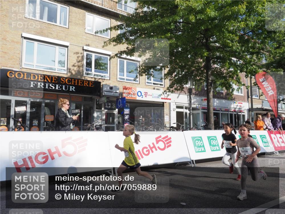 15.09.2024 - PSD Bank Halbmarathon Miley Keyser http://msf.ph/oto/7059889 15.09.2024 10:30:56 Ziel 38, 44, 104, 141, 145, 147, 207, 214, 234 meine-sportfotos.de