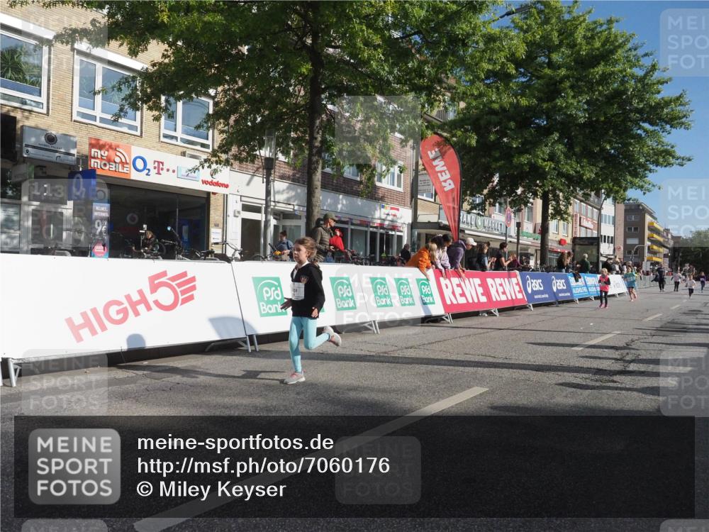 15.09.2024 - PSD Bank Halbmarathon Miley Keyser http://msf.ph/oto/7060176 15.09.2024 10:31:44 Ziel 175, 201, 223, 250 meine-sportfotos.de