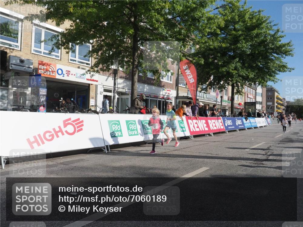 15.09.2024 - PSD Bank Halbmarathon Miley Keyser http://msf.ph/oto/7060189 15.09.2024 10:31:49 Ziel 11, 175, 202, 223, 250, 276, 299 meine-sportfotos.de