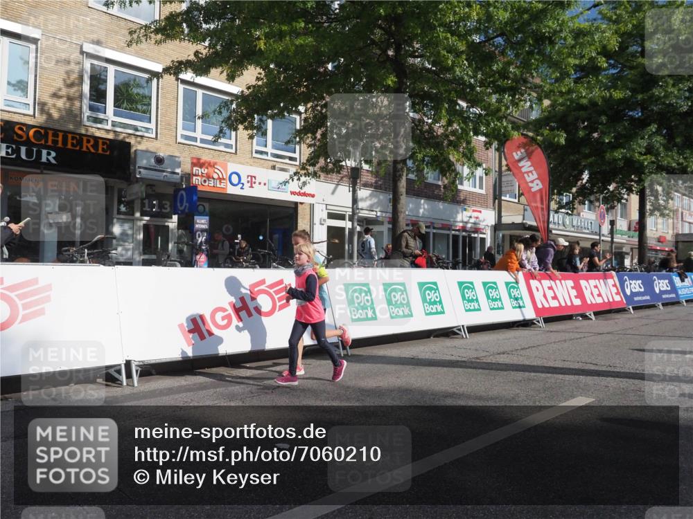 15.09.2024 - PSD Bank Halbmarathon Miley Keyser http://msf.ph/oto/7060210 15.09.2024 10:31:50 Ziel 11, 175, 202, 223, 250, 276, 299 meine-sportfotos.de