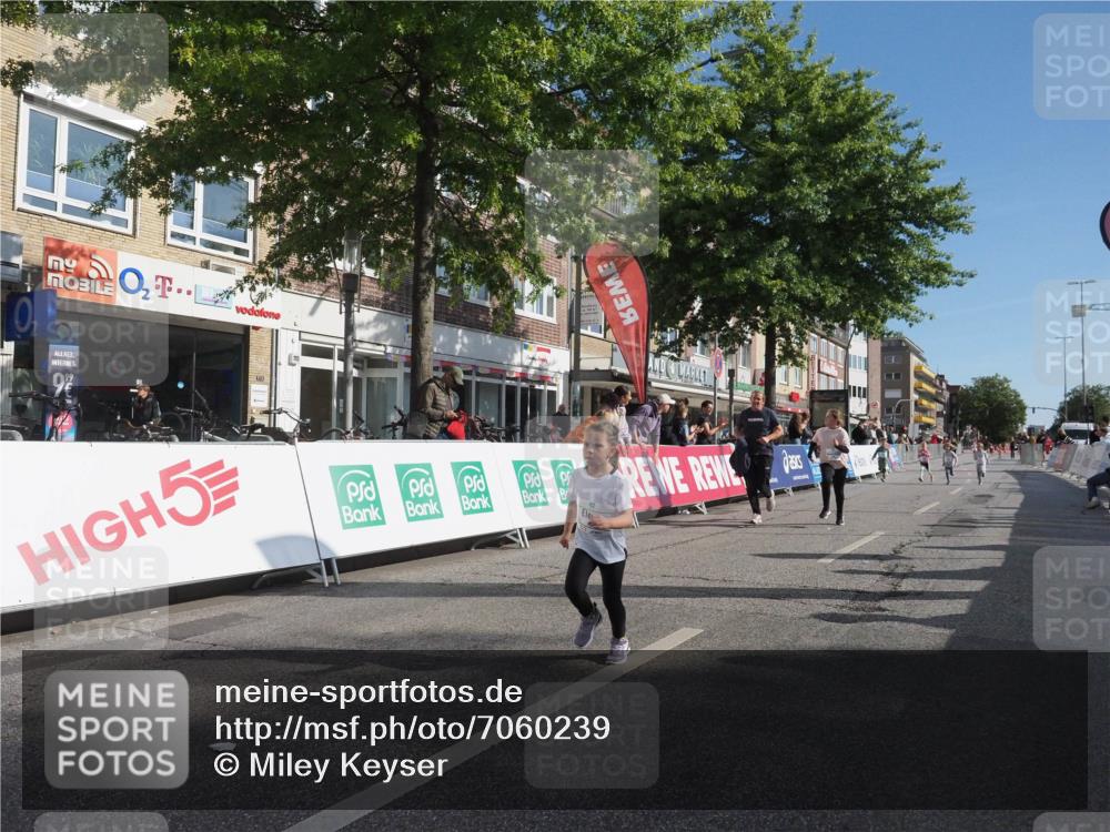 15.09.2024 - PSD Bank Halbmarathon Miley Keyser http://msf.ph/oto/7060239 15.09.2024 10:31:55 Ziel 11, 56, 57, 151, 202, 223, 250, 267, 276, 299 meine-sportfotos.de