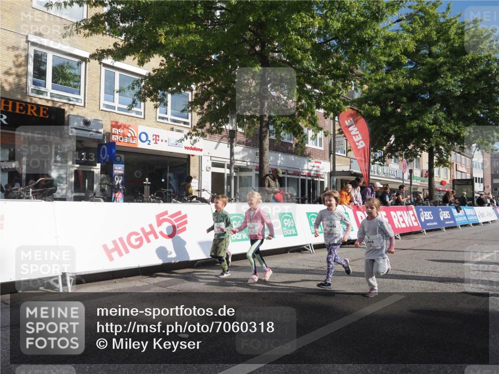 15.09.2024 - PSD Bank Halbmarathon Miley Keyser http://msf.ph/oto/7060318 15.09.2024 10:32:02 Ziel 11, 56, 57, 151, 202, 267, 276, 299 meine-sportfotos.de