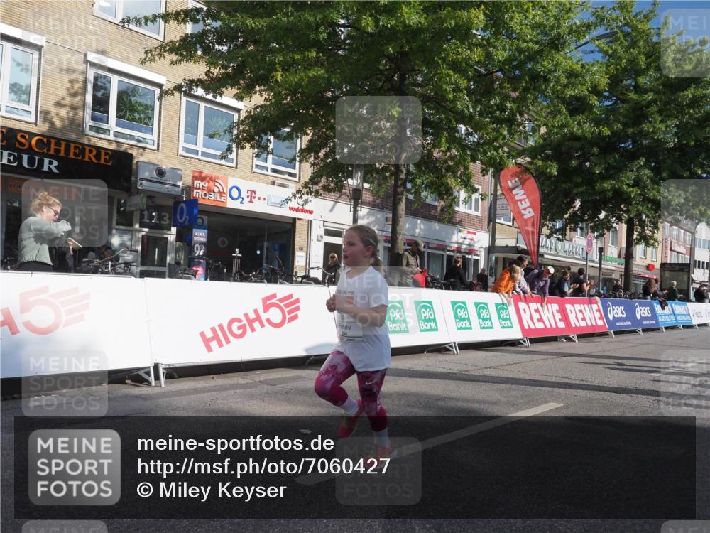 15.09.2024 - PSD Bank Halbmarathon Miley Keyser http://msf.ph/oto/7060427 15.09.2024 10:32:20 Ziel 148, 157, 193, 199, 280, 301 meine-sportfotos.de