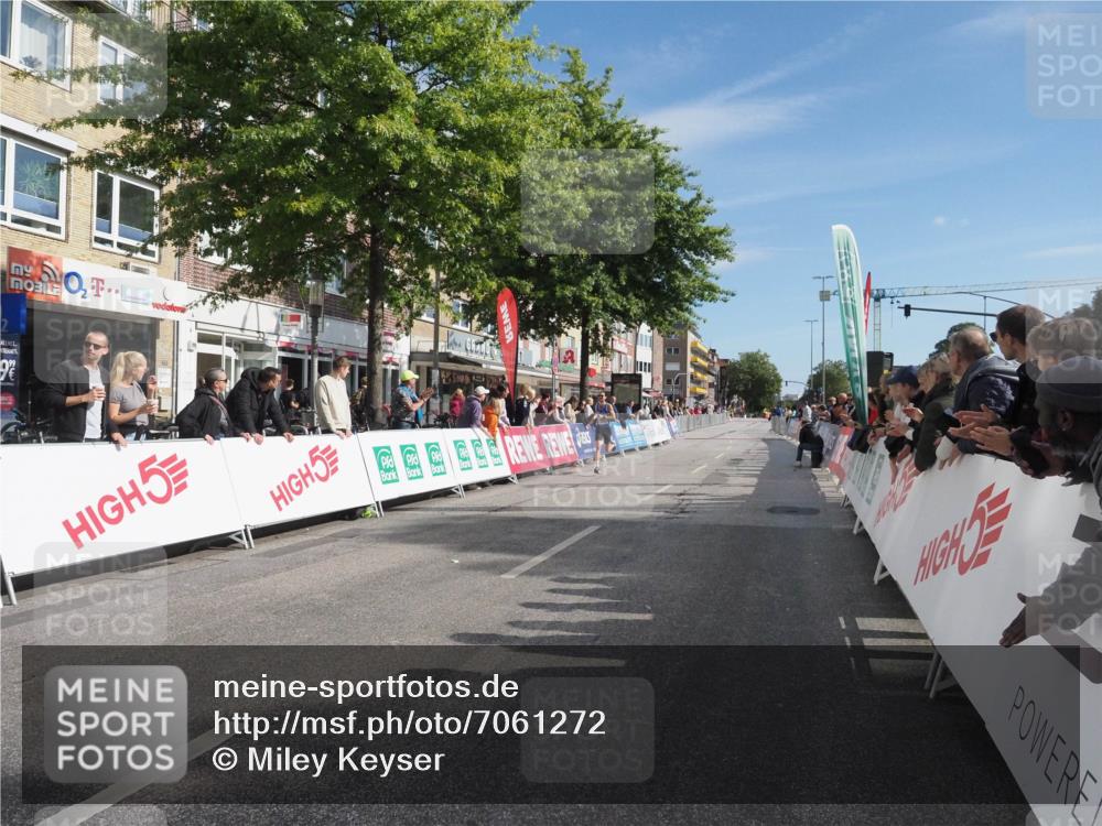15.09.2024 - PSD Bank Halbmarathon Miley Keyser http://msf.ph/oto/7061272 15.09.2024 11:04:48 Ziel 453 meine-sportfotos.de