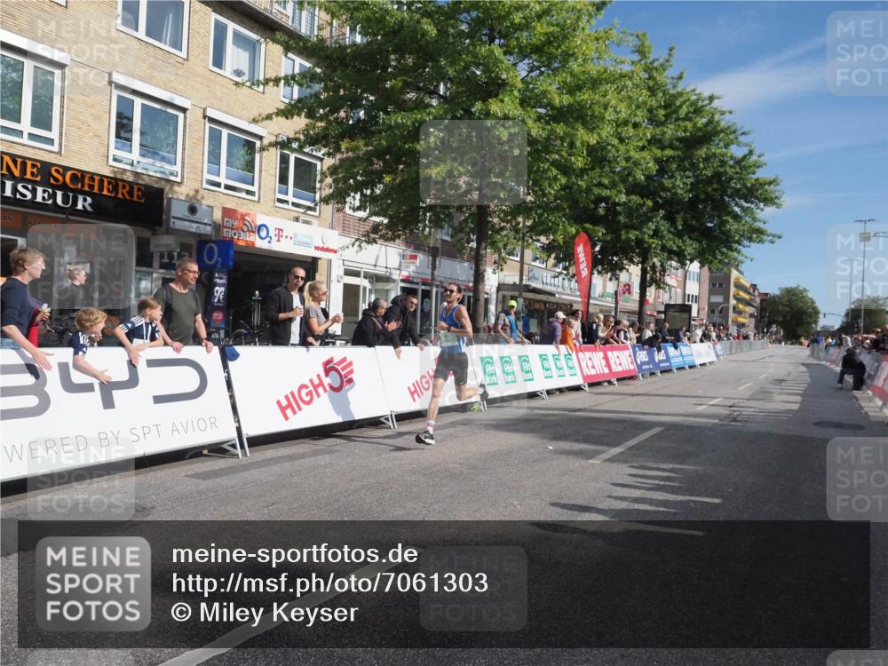15.09.2024 - PSD Bank Halbmarathon Miley Keyser http://msf.ph/oto/7061303 15.09.2024 11:04:49 Ziel 453 meine-sportfotos.de