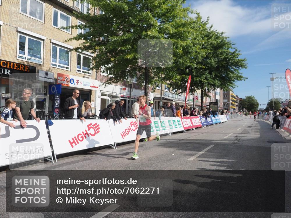15.09.2024 - PSD Bank Halbmarathon Miley Keyser http://msf.ph/oto/7062271 15.09.2024 11:08:28 Ziel 475, 477, 487, 493, 562, 1076 meine-sportfotos.de