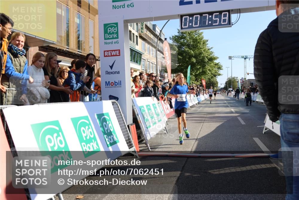 15.09.2024 - PSD Bank Halbmarathon Strokosch-Dieckow http://msf.ph/oto/7062451 15.09.2024 10:25:04 Ziel 61, 131, 211 meine-sportfotos.de